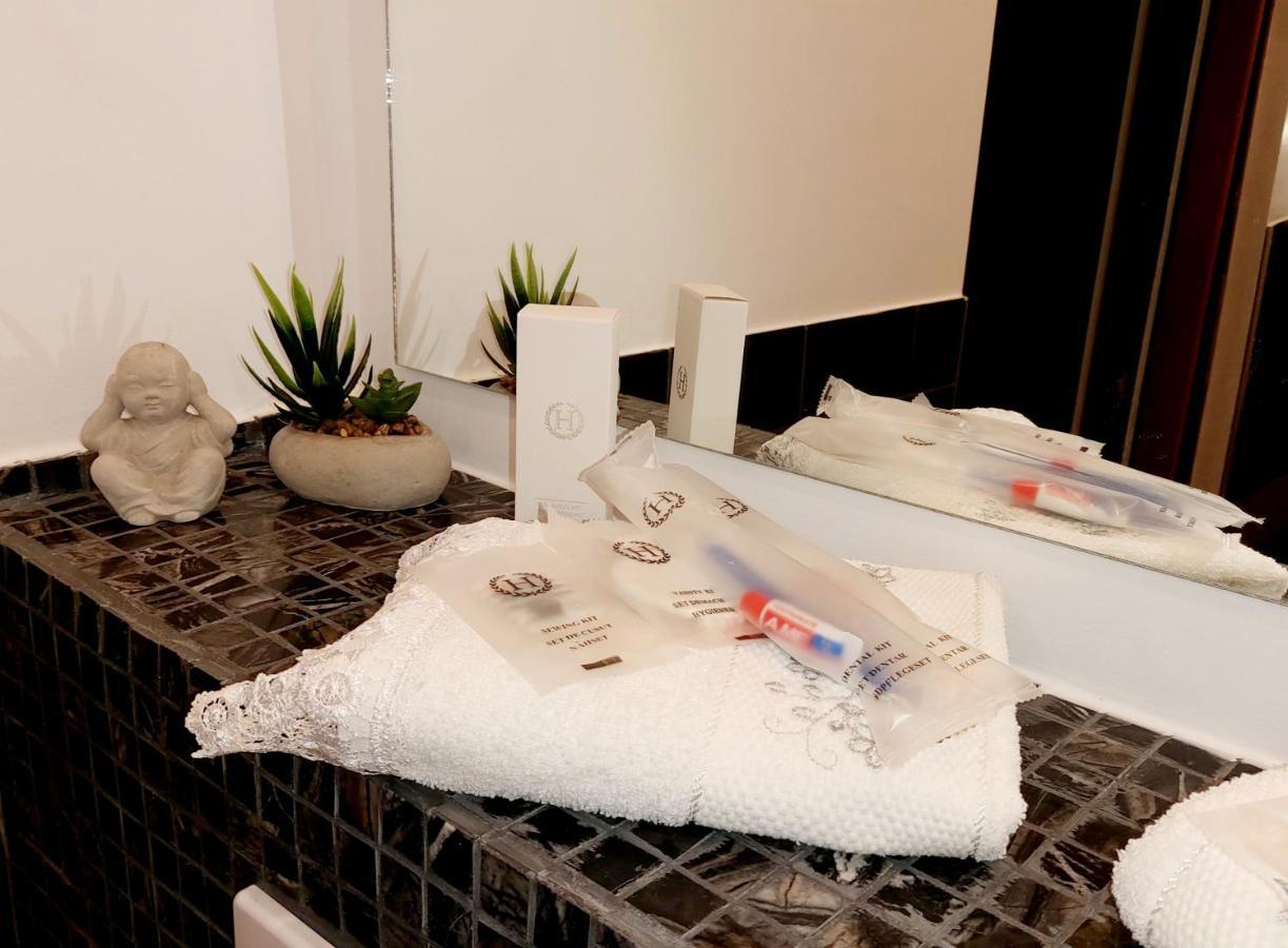 شقة سوتْشافا  في La Fluturi Apartament المظهر الخارجي الصورة