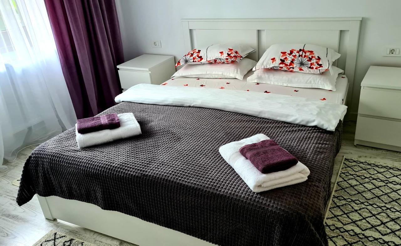 شقة سوتْشافا  في La Fluturi Apartament المظهر الخارجي الصورة