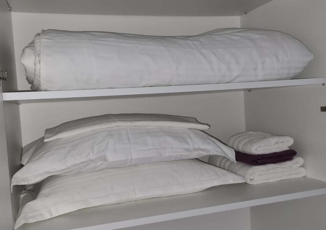 شقة سوتْشافا  في La Fluturi Apartament المظهر الخارجي الصورة